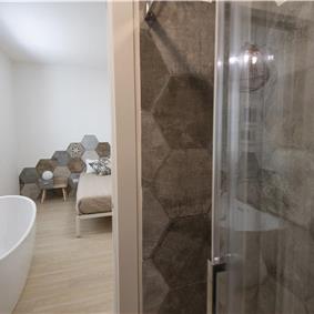 3 bedroom villa with pool, Alcamo, sleeps 5-6